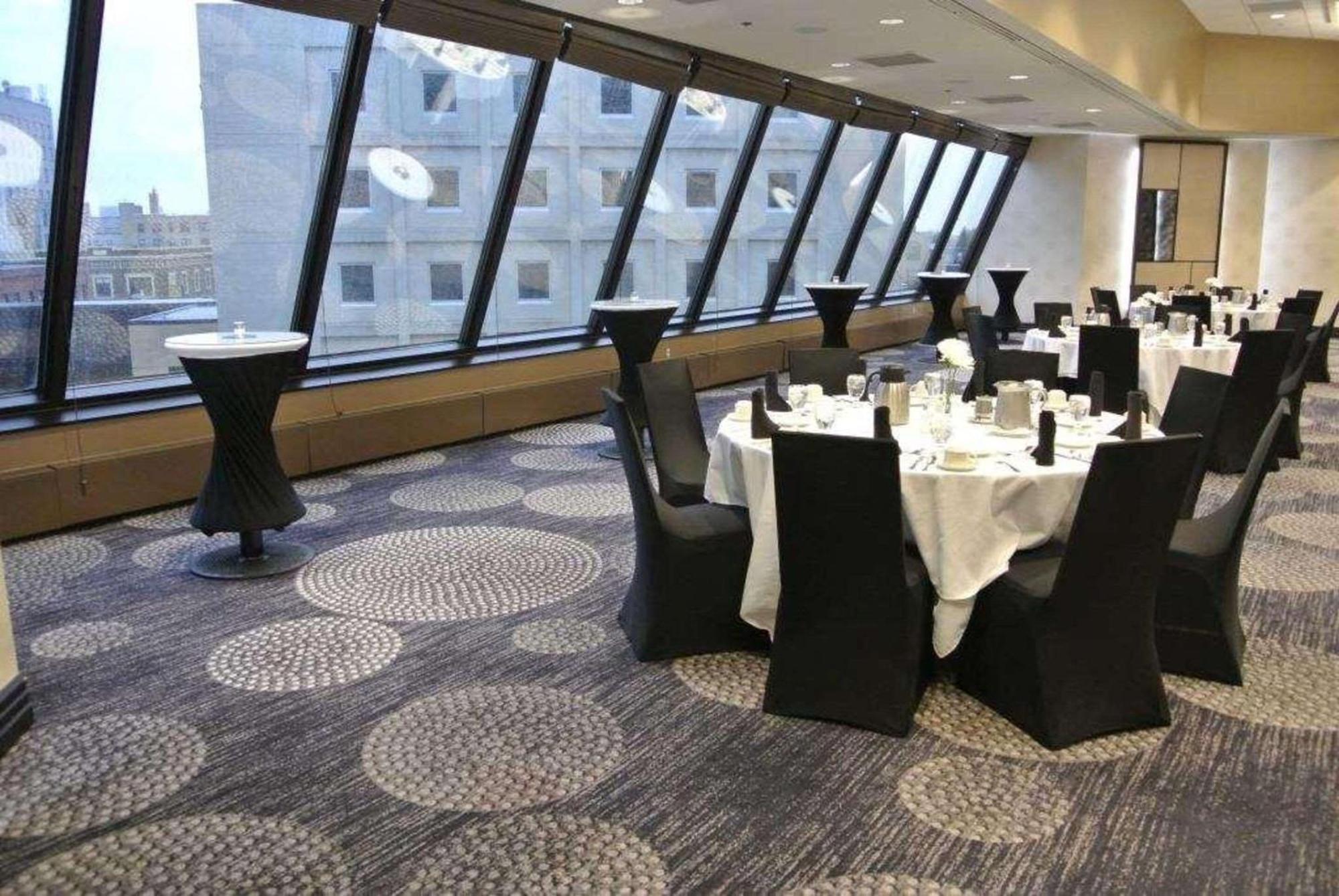 Radisson Blu Fargo Hotell Exteriör bild