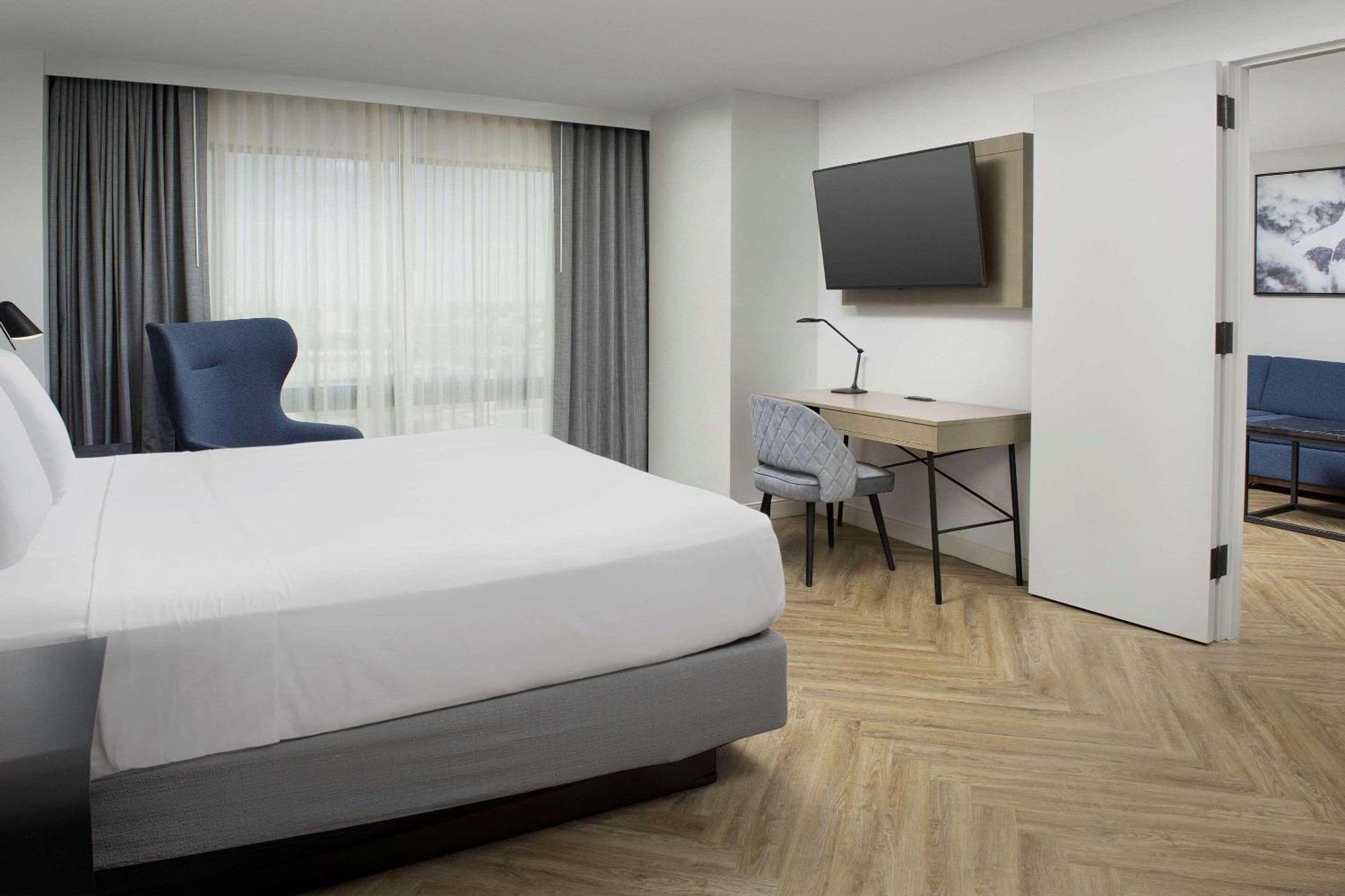 Radisson Blu Fargo Hotell Exteriör bild