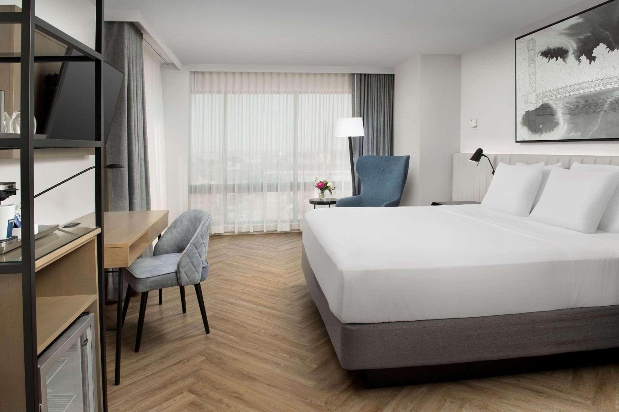 Radisson Blu Fargo Hotell Exteriör bild